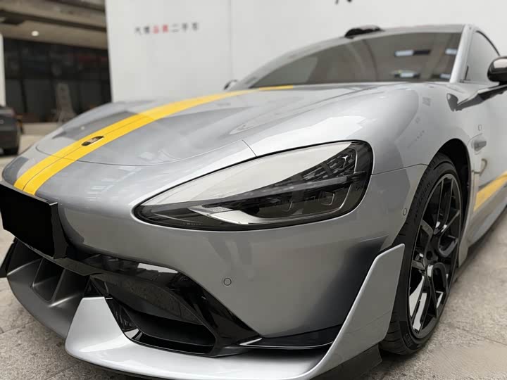 Фото 18 - Xiaomi SU7 Ultra