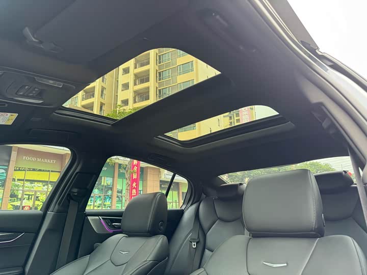 Фото 25 - Cadillac CT5