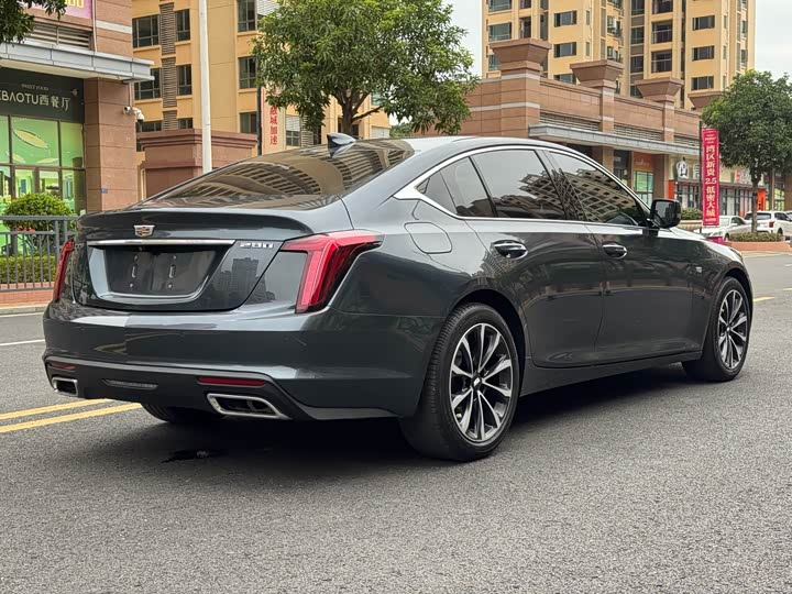 Фото 27 - Cadillac CT5