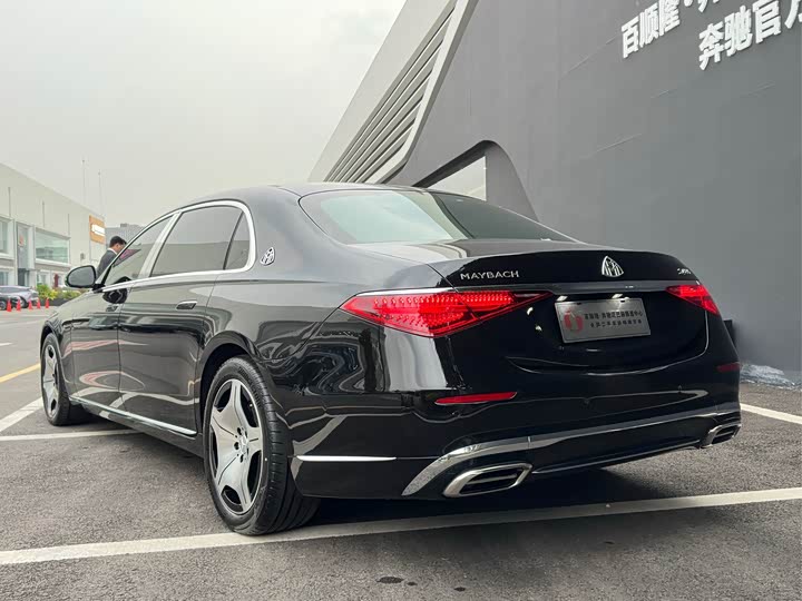 Фото 21 - Mercedes-Benz Maybach S-Class