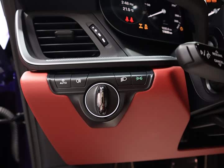 Фото 18 - Porsche 911