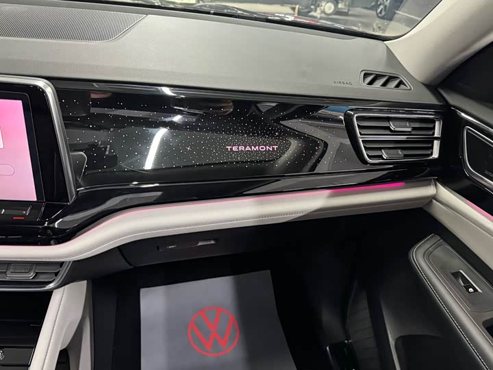 Фото 21 - Volkswagen Teramont Pro