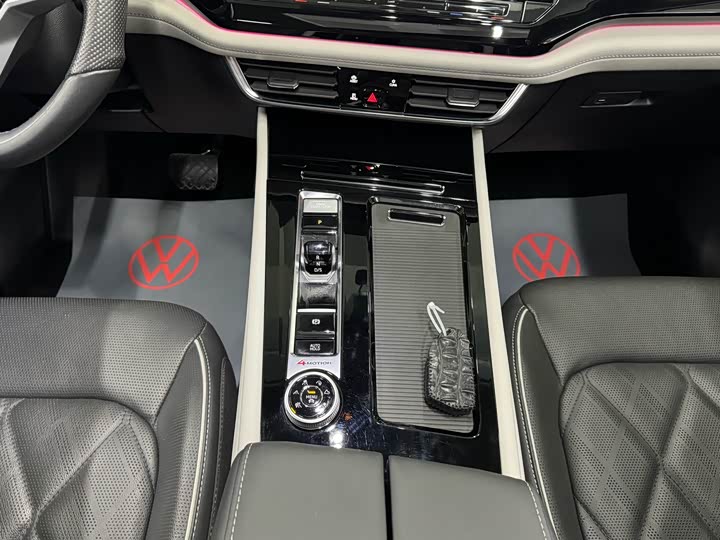 Фото 22 - Volkswagen Teramont Pro