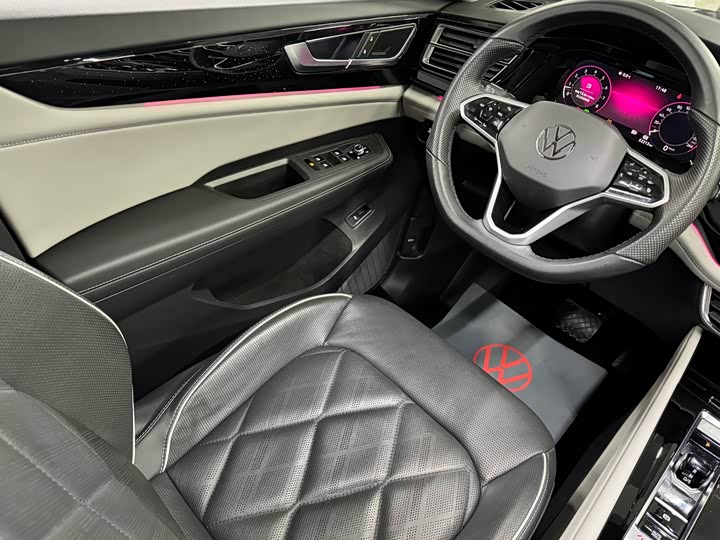 Фото 24 - Volkswagen Teramont Pro