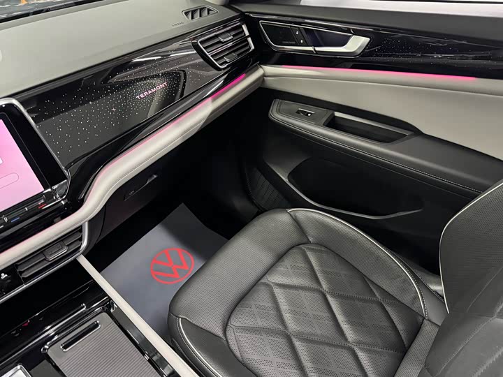 Фото 25 - Volkswagen Teramont Pro