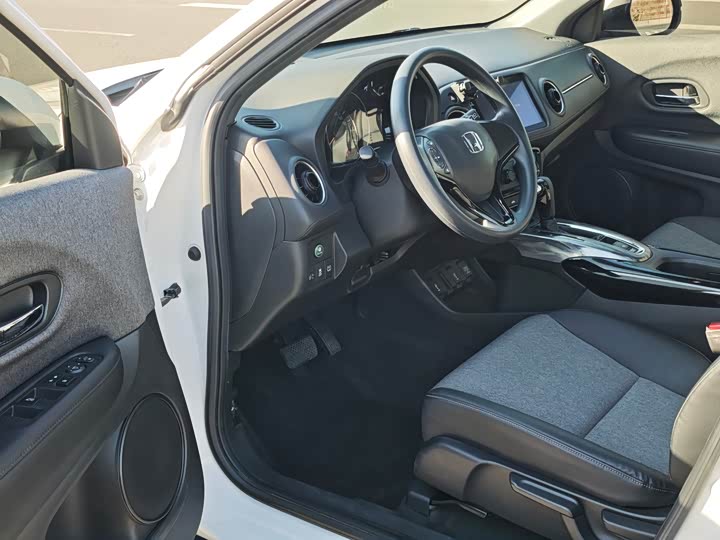 Фото 14 - Honda XR-V