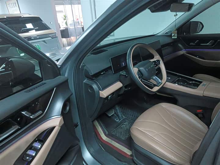 Фото 16 - Chery Tiggo 8L