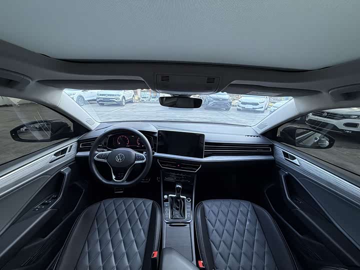 Фото 6 - Volkswagen Sagitar L