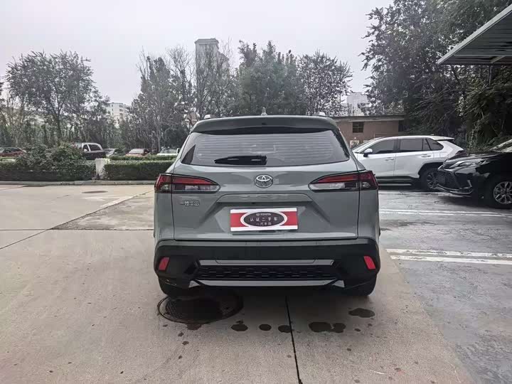 Фото 8 - Toyota Corolla Cross