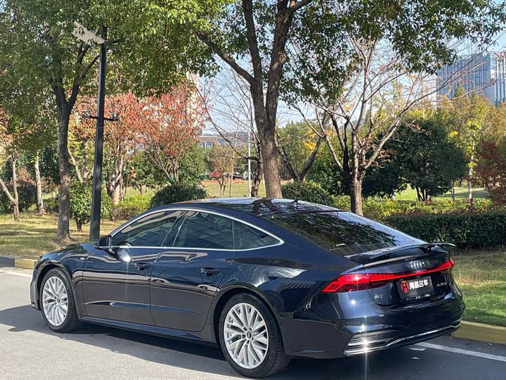 Фото 4 - Audi A7