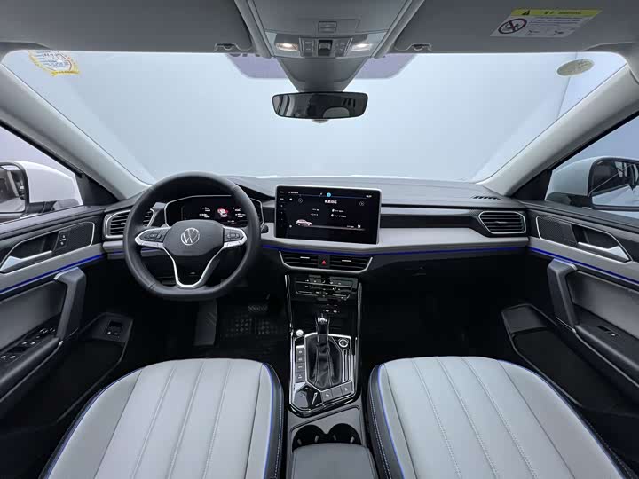 Фото 23 - Volkswagen Tayron GTE Hybrid