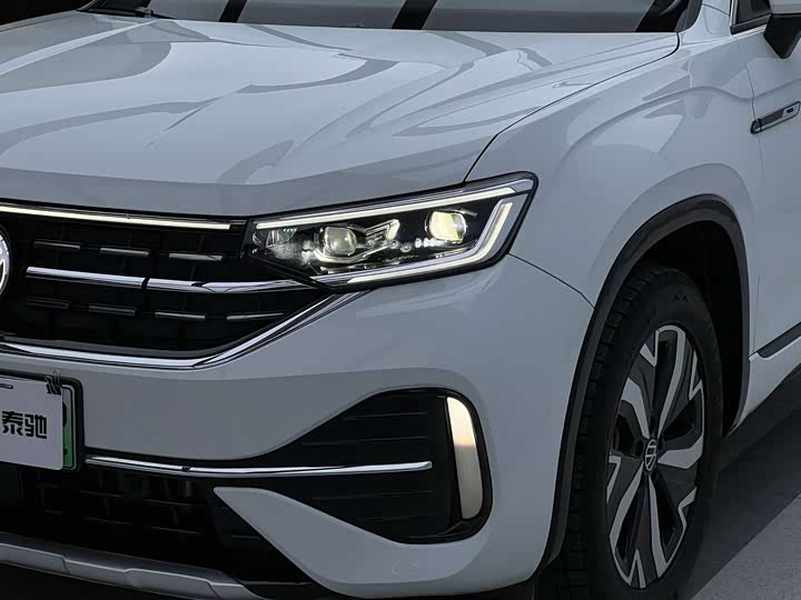 Фото 3 - Volkswagen Tayron GTE Hybrid