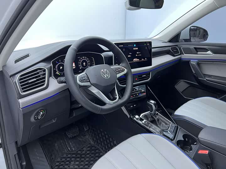 Фото 9 - Volkswagen Tayron GTE Hybrid