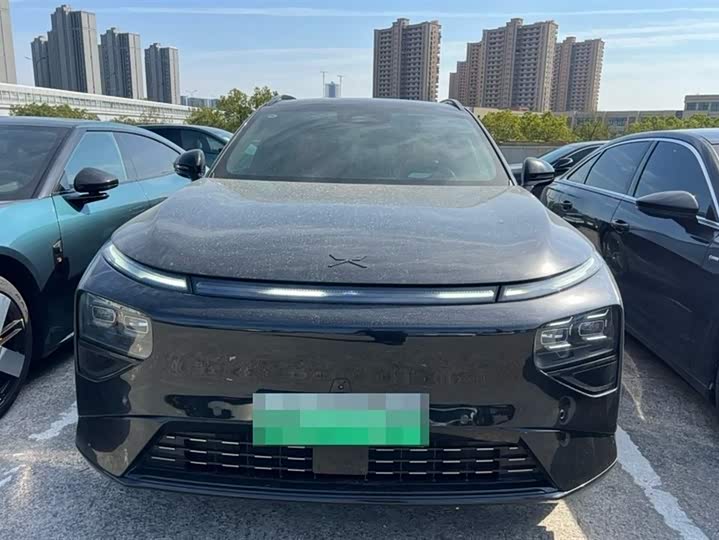 Фото 2 - XPeng G9