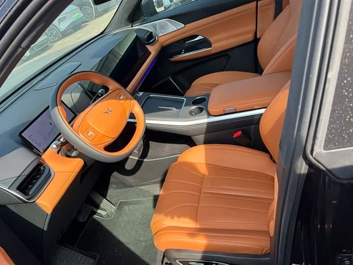 Фото 5 - XPeng G9