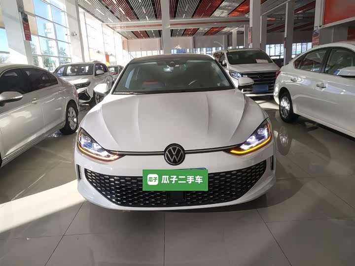 Фото 3 - Volkswagen Lamando L