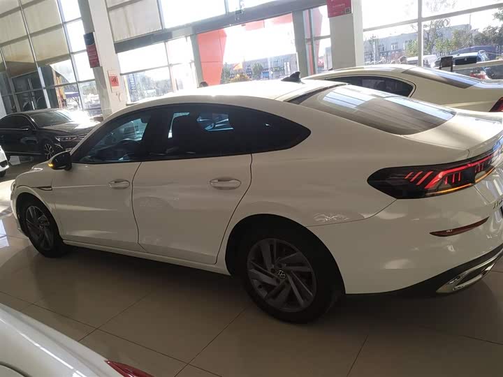 Фото 5 - Volkswagen Lamando L