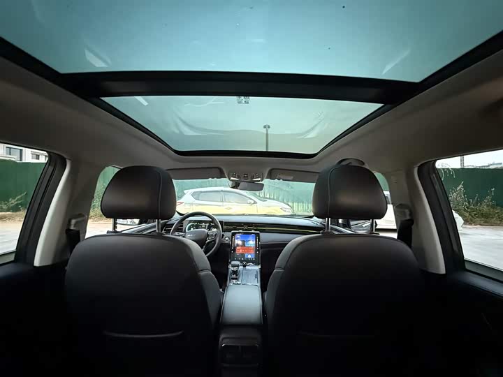 Фото 6 - Roewe RX5