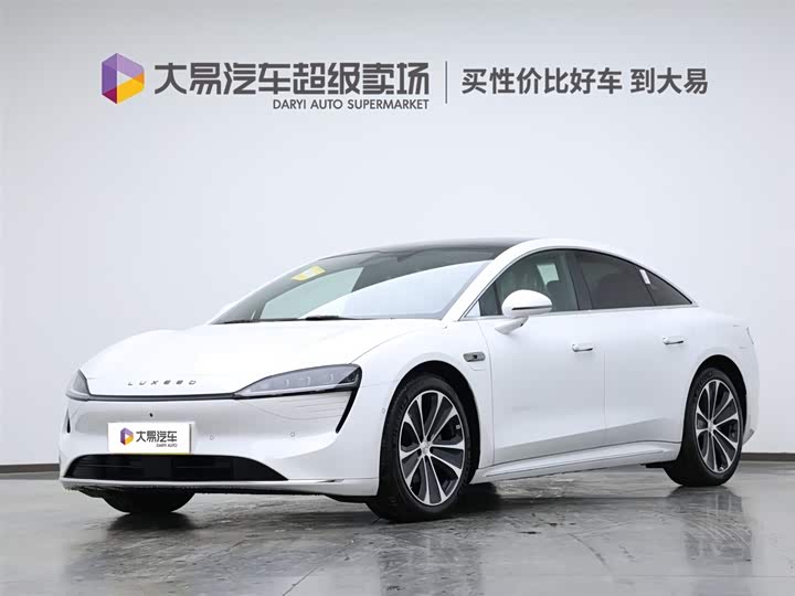 Фото 1 - Luxeed S7