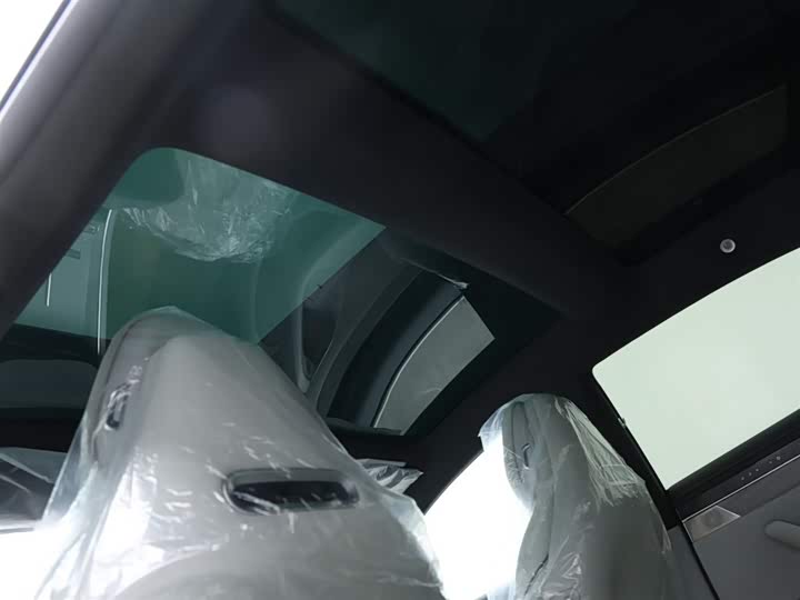 Фото 14 - Luxeed S7