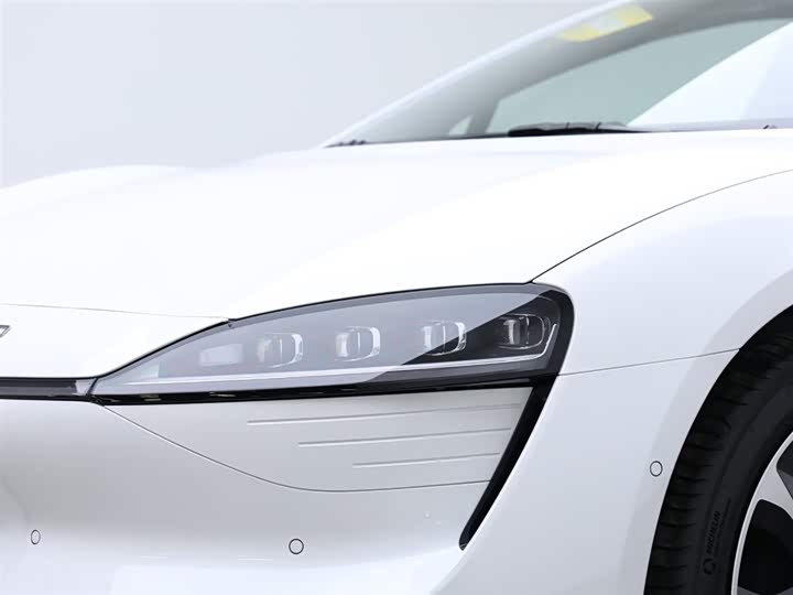 Фото 18 - Luxeed S7