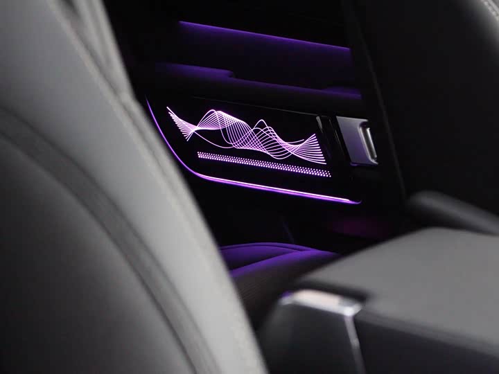 Фото 11 - Land Rover Discovery