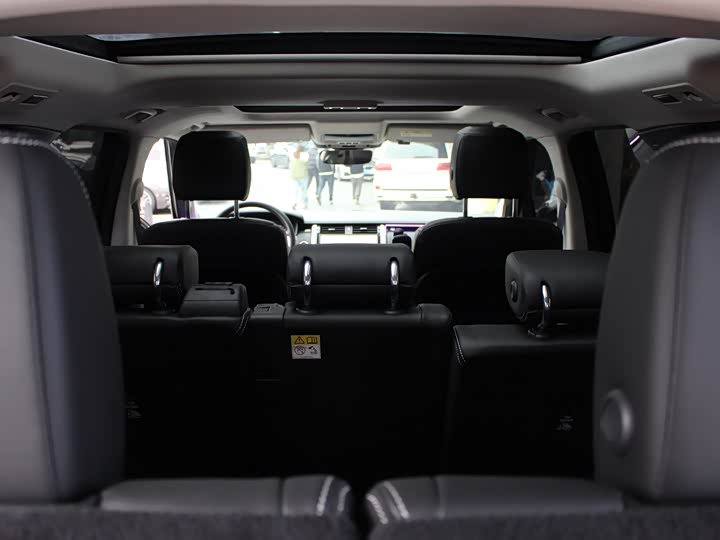 Фото 16 - Land Rover Discovery