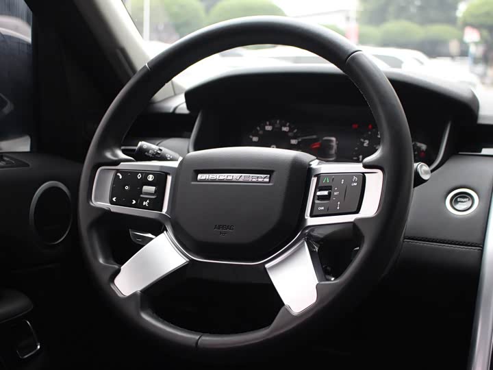 Фото 9 - Land Rover Discovery