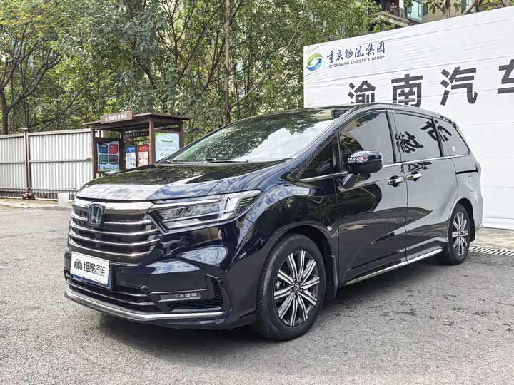 Фото 1 - Honda Odyssey