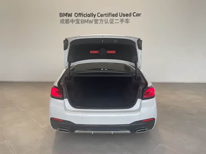 Фото 10 - BMW 5 Series