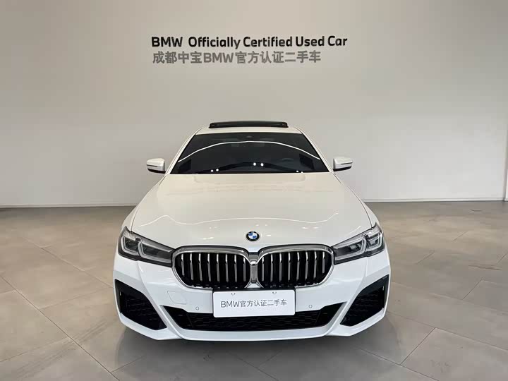 Фото 2 - BMW 5 Series