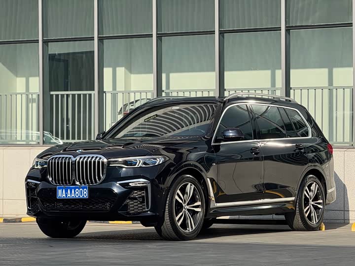 Фото 3 - BMW X7