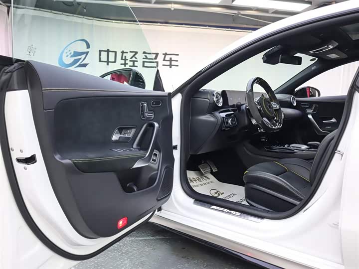 Фото 5 - Mercedes-Benz CLA-Class AMG