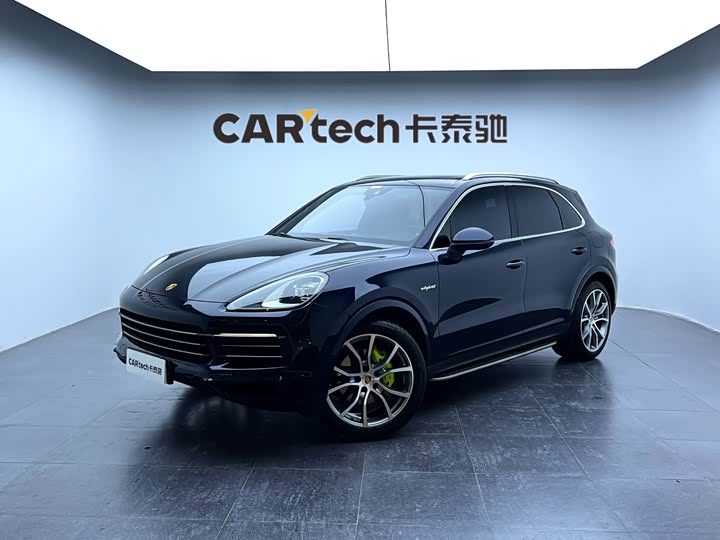Фото 1 - Porsche Cayenne Hybrid