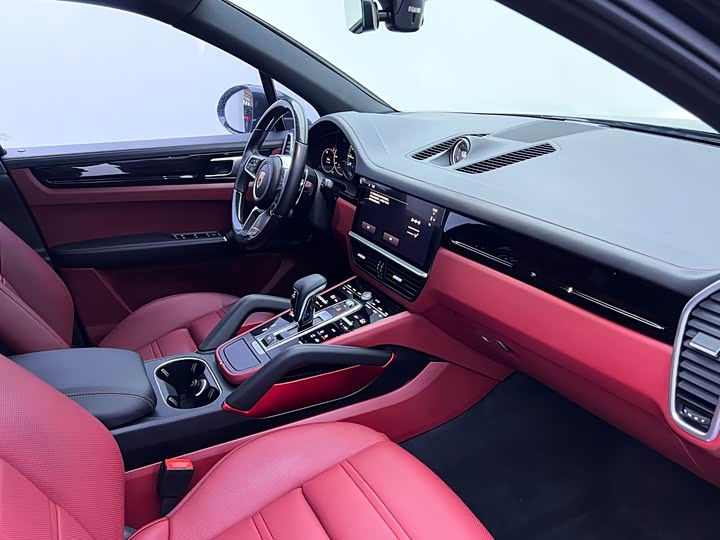 Фото 15 - Porsche Cayenne Hybrid