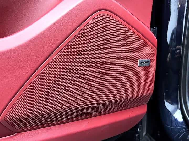 Фото 23 - Porsche Cayenne Hybrid