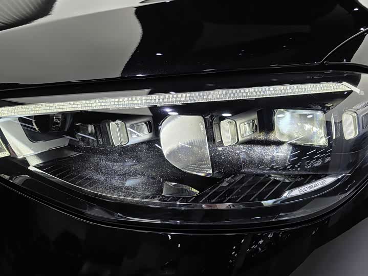 Фото 17 - Mercedes-Benz Maybach S-Class