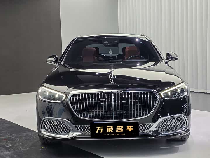 Фото 2 - Mercedes-Benz Maybach S-Class