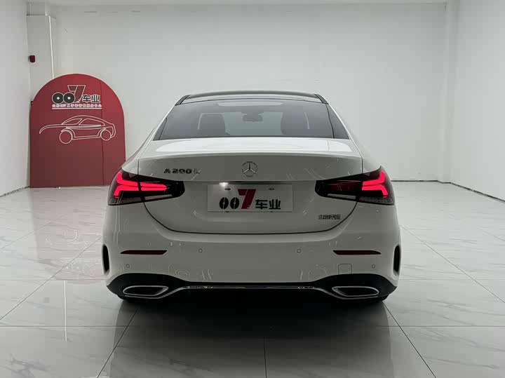 Фото 8 - Mercedes-Benz A-Class