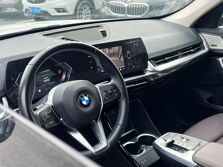 Фото 13 - BMW X1