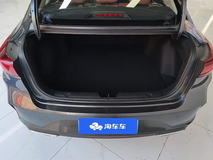 Фото 4 - Changan Eado Plus