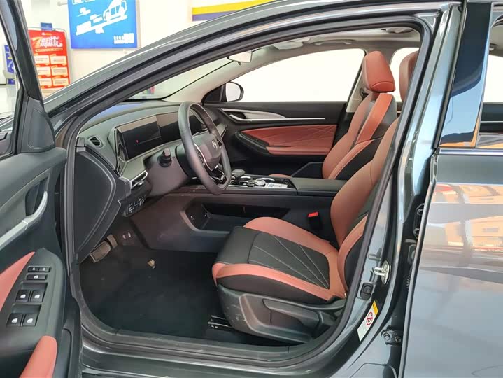 Фото 9 - Changan Eado Plus