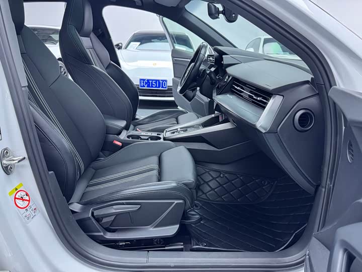 Фото 11 - Audi A3