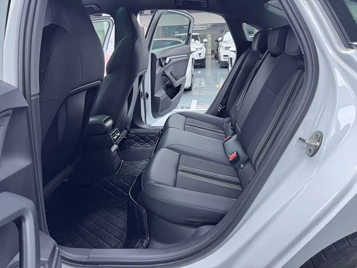 Фото 16 - Audi A3