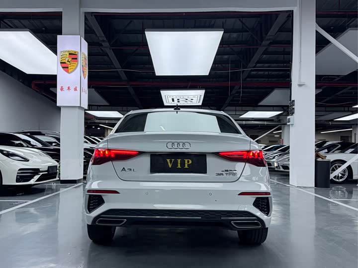 Фото 18 - Audi A3