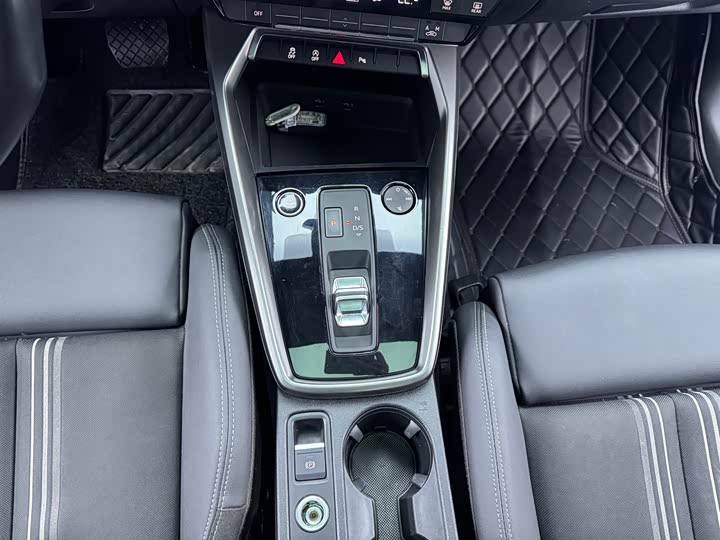 Фото 9 - Audi A3