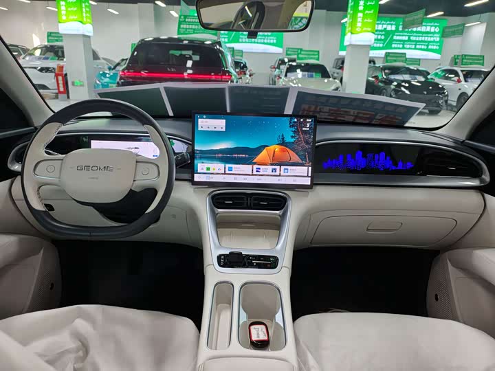 Фото 5 - Geely Galaxy Geome