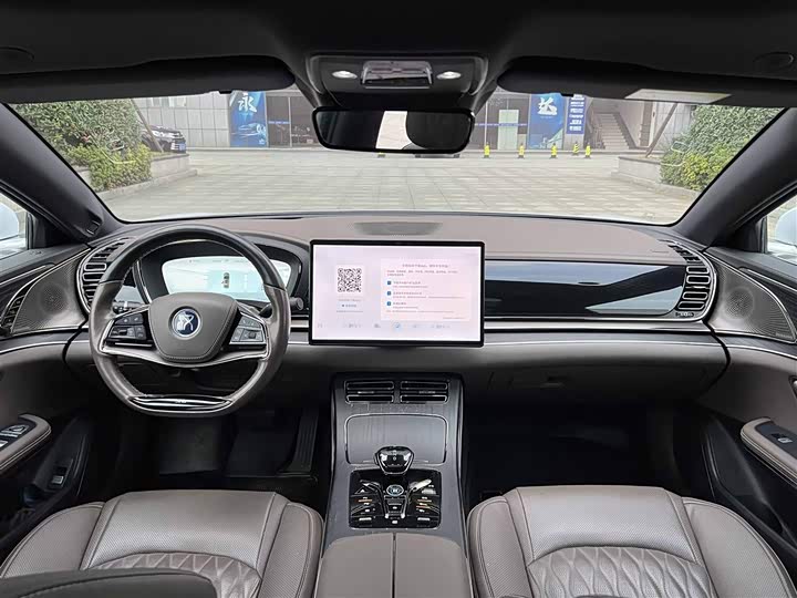 Фото 6 - BYD Han