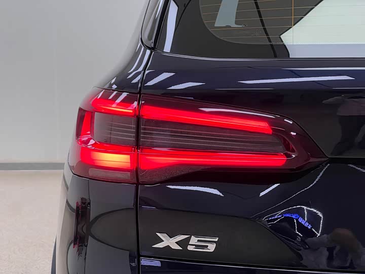 Фото 11 - BMW X5