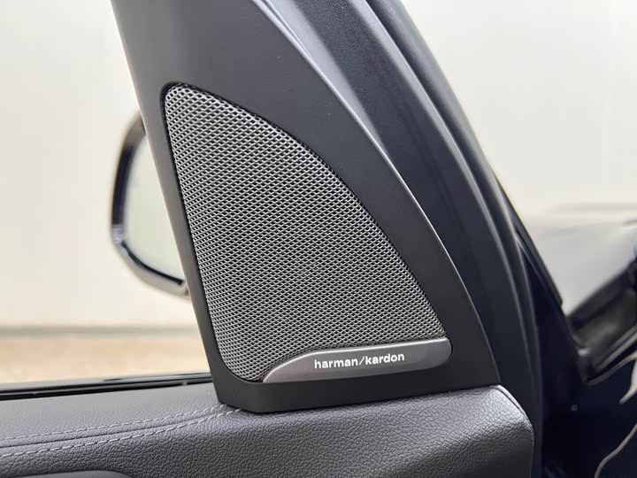 Фото 14 - BMW X5